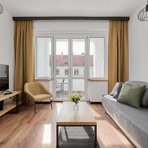 Apartament Norwida With Balcony Downtown By Renters, Wrocław